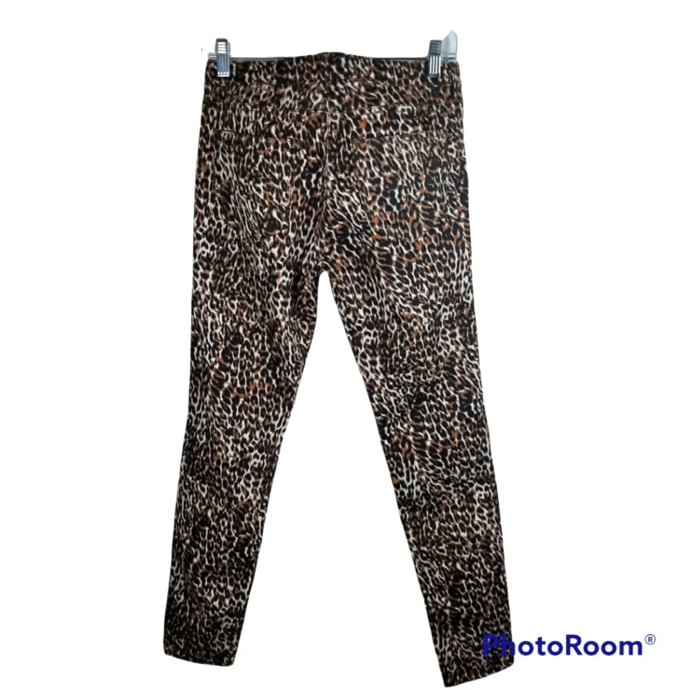 Forever 21 Leopard Skinny Jeans - Picture 2 of 5